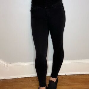 Madewell roadtripper black skinny jeans size 24